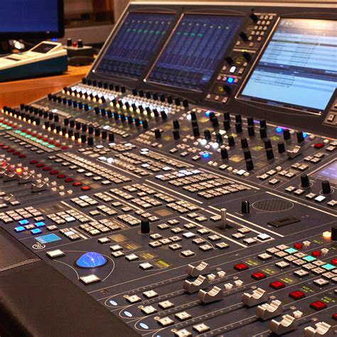 Bachelor's Degree Programme Electrical Engineering and Audio ...