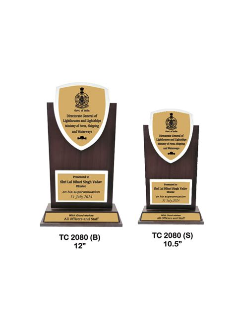Wooden Trophy Manufacturer In Delhi, Wooden Trophy Supplier in Noida ...