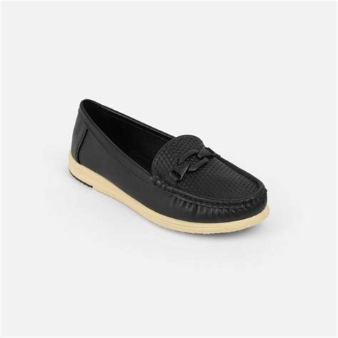 Buy Mochi Women Black Casual Loafers Online | SKU: 31-1243-11-36 ...