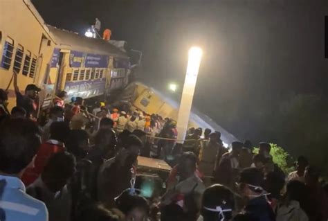 6 Dead As Passenger Train Derails In Andhra