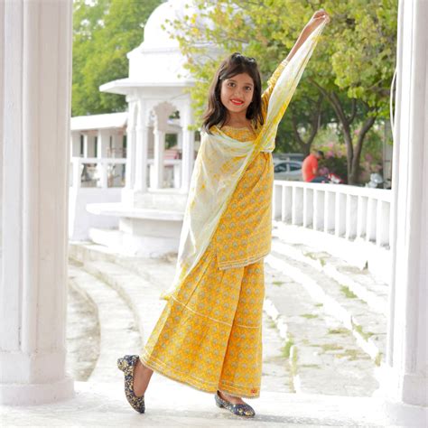 Buy Yellow Girls Plazo Suit – Mumkins