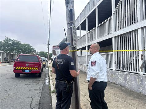 9 dead, dozens hurt in fire at assisted-living facility in Fall River ...