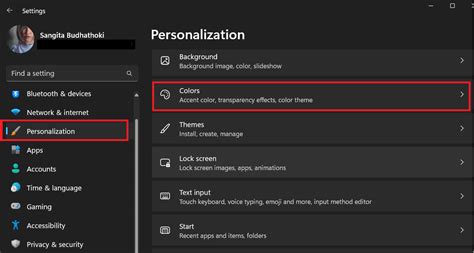 Word Local in a Black Font 的图像结果