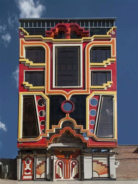 10+ images of Freddy Mamani's colourful buildings in Bolivia ...