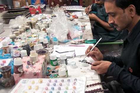 D'source Bead Spay and Painting Section | Making Process | D'Source ...