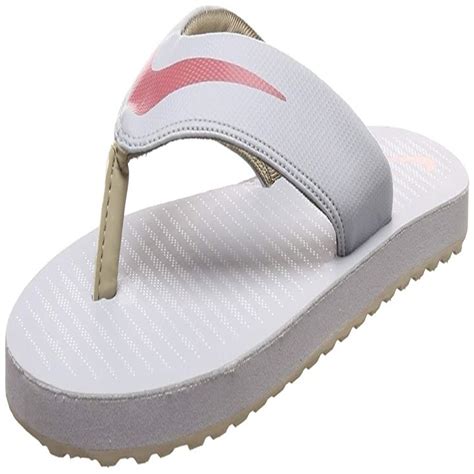 Flip-Flops For Men Under ₹1,000