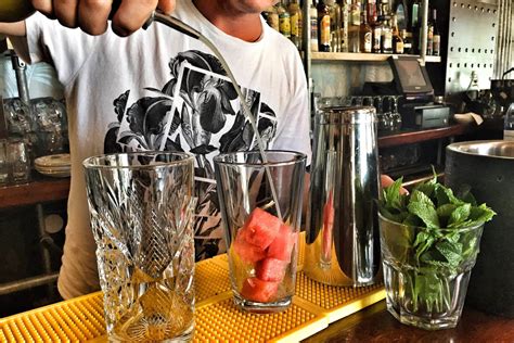 Top No-Sugar and Low-Sugar Vodka Cocktails