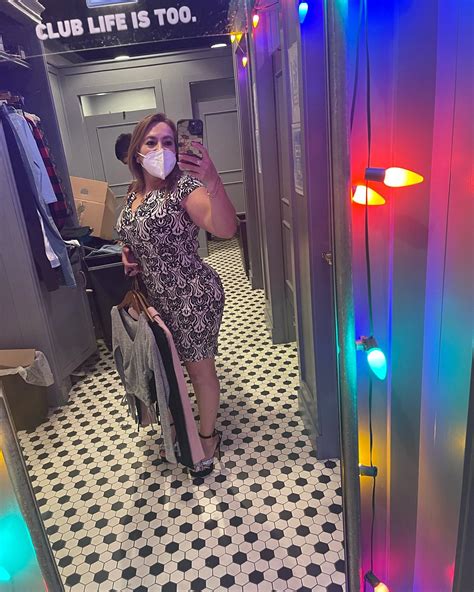 Dr. Adriana Cardenas | Diciembre 30 🍀 | Instagram