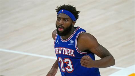 Knicks Rumors: NY Open to New Mitchell Robinson Contract ‘As Long As It ...