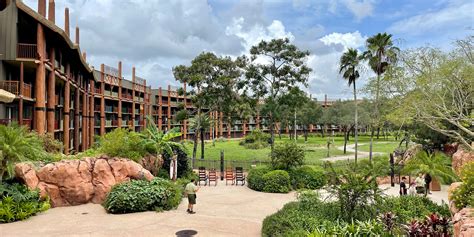 Disney's Animal Kingdom Lodge (Jambo House) | Walt Disney World Resort