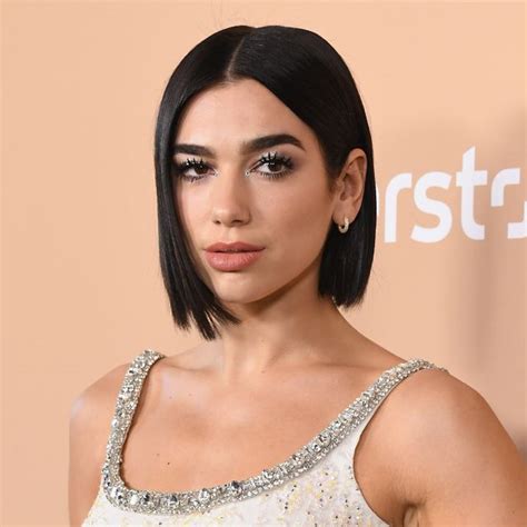 Dua Lipa Net Worth and Earning [current_date format='Y'] » Egypt Scholars