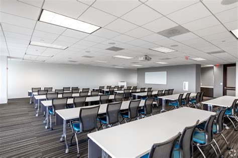 3 Ravinia Dr, Atlanta, GA 30346 - Three Ravinia | LoopNet