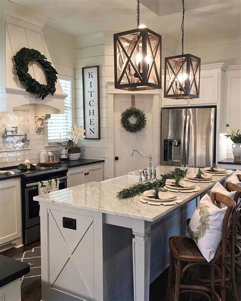 40 Magnificient Farmhouse Kitchen Design Ideas | Farmhouse kitchen ...