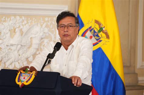 Petro Unveils New Cabinet in Colombia After Three-Week Wait