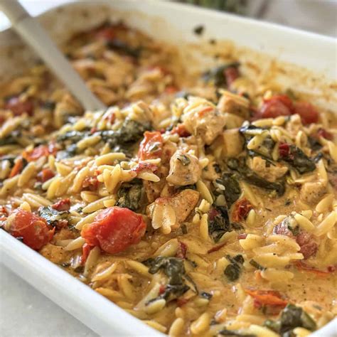 Creamy Mushroom Orzo with Spinach (One Pot Pasta) - Mallory the ...