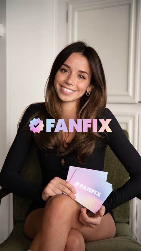 Fanfix | Sadie Mckenna joined us to pick her favorites in a game of This or That: Trends Edition ...