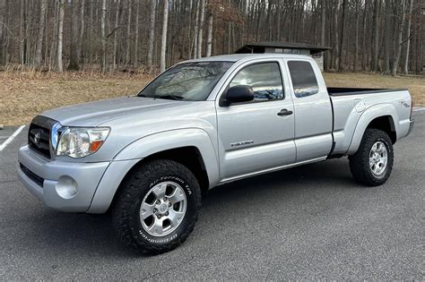 2006 Toyota Tacoma TRD Off-Road Access Cab 4x4 for Sale - Cars & Bids