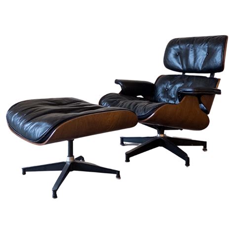 Eames Leather Lounge Chair by Charles and Ray Eames for Herman Miller ...