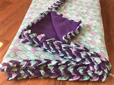 How To Make No Sew Blankets Video at Angelo Clark blog