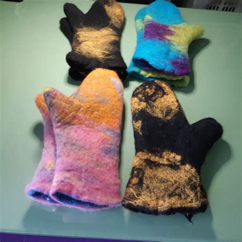 Wednesday, January 17, 6pm-9pm Wet Felted Mittens with Deb Dunlop ...