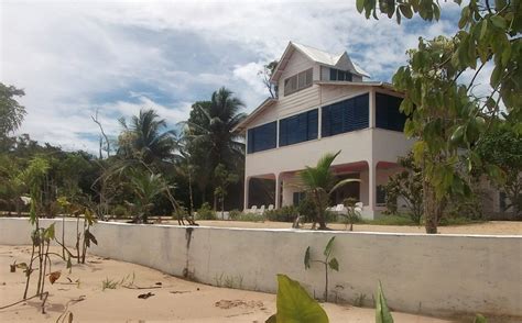 SLOTH ISLAND (Essequibo Islands-West Demerara) - Lodge Reviews & Photos ...