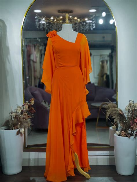 Victoria maxi dress with sleeves – Erum DW