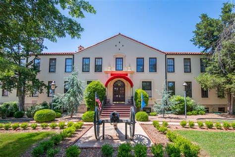 IHG ARMY HOTELS COMANCHE HOUSE - HISTORIA (Fort Sill) - Hotel Reviews ...