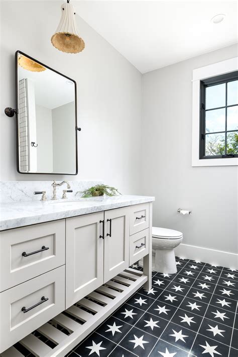 Black Tile Bathroom | Black and white bathroom floor, Black and white ...