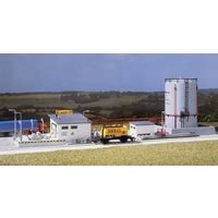 Auhagen 12 264 H0, TT Kleines Tanklager mit Hochtank | getgoods