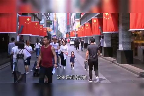 瑞典双胞胎组团游中国，半夜出门看到这一现象直呼：中国太安全_双胞胎_中国_瑞典