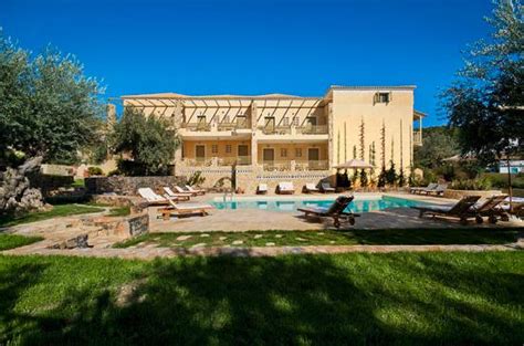 ELEONAS STUDIOS (Kiani Akti) - Apartment Reviews, Photos, Rate ...