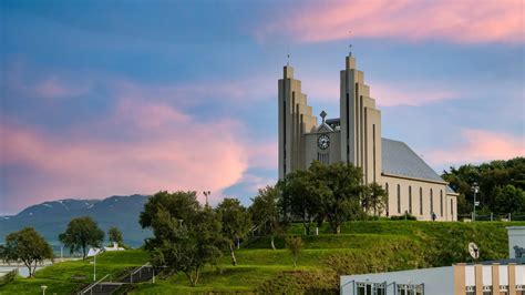Best Towns & Cities in Iceland to Visit | Iceland Tours