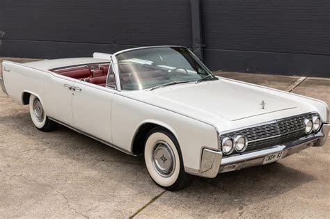 1962 Lincoln Continental Cabriolet