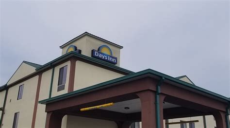 DAYS INN BY WYNDHAM LAPLACE- NEW ORLEANS - Hotel Reviews, Photos, Rate ...
