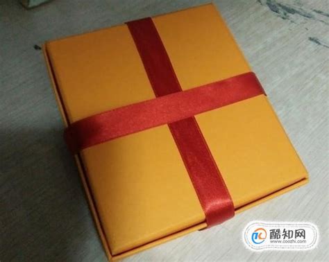 短袖礼物怎么包装最新素材