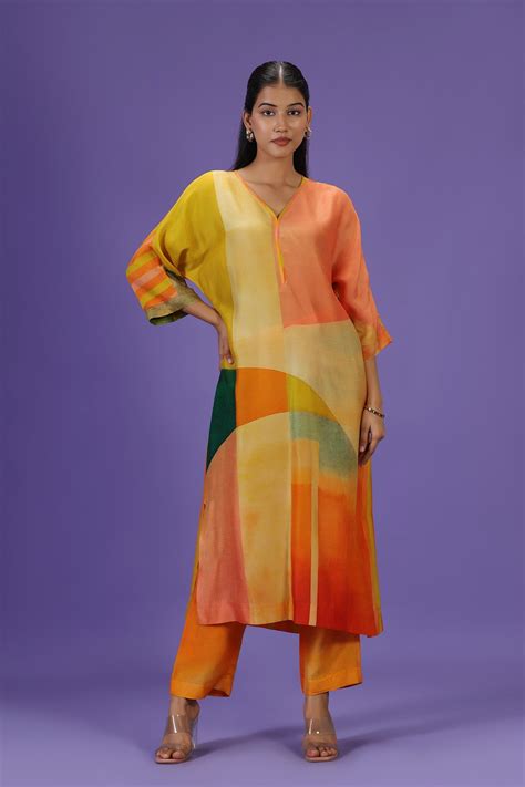 Sunkissed Aura Long Kurta Set