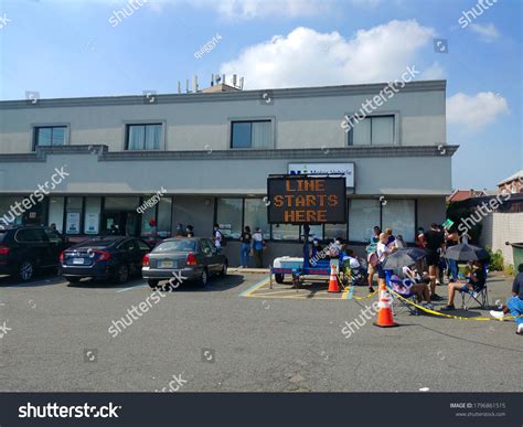 93 Waiting dmv Images, Stock Photos & Vectors | Shutterstock
