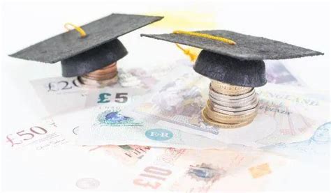 2022英国各大学留学花费到底是多少钱？权威发布来了！ - 知乎