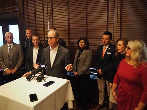 Governor’s cabinet secretaries near top of state pay with $275K ...