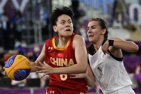 无缘决赛！中国三人篮球女队苦战负俄罗斯奥委会 将与法国争铜牌_腾讯新闻