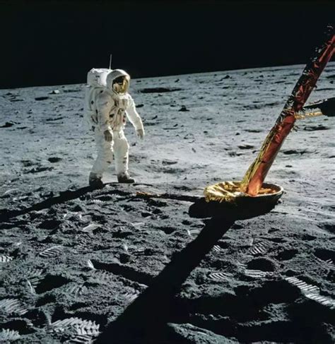 是不是只有美国人登上了月球？一共有多少名航天员登上了月球？_科普中国网