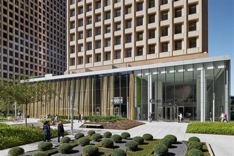 One Allen Center in Houston, TX