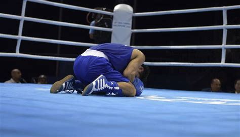 Former world champion boxer Juan Jose Estrada stabbed to death in ...