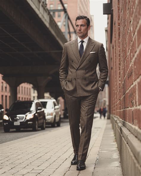 Brown Double-Breasted Suit with Blue Tie | Hockerty