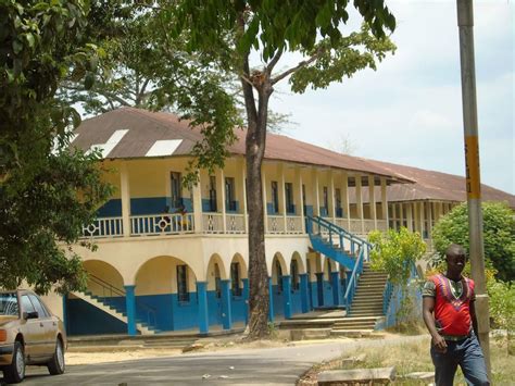 School campus building