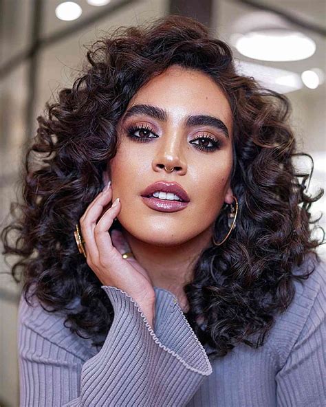 Cute Easy Hairstyles For Medium Hair - b-spot886