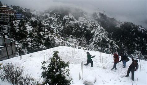 Snowfall In West Bengal | WhatsHot Kolkata