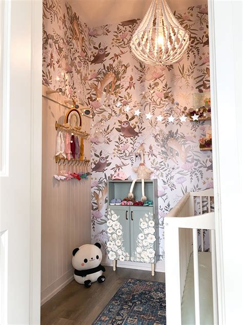 Buy Local Wallpaper 的图像结果