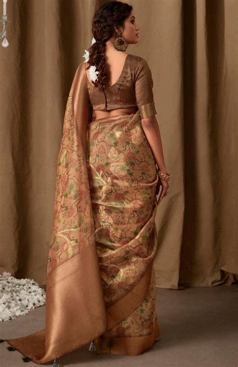 Navya - Purely Praising (Designer Linen Saree) – Monamaar