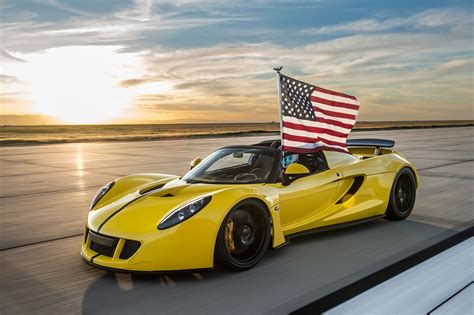 Hennessey Venom GT Spyder Sets New Top-Speed Record | Automobile Magazine